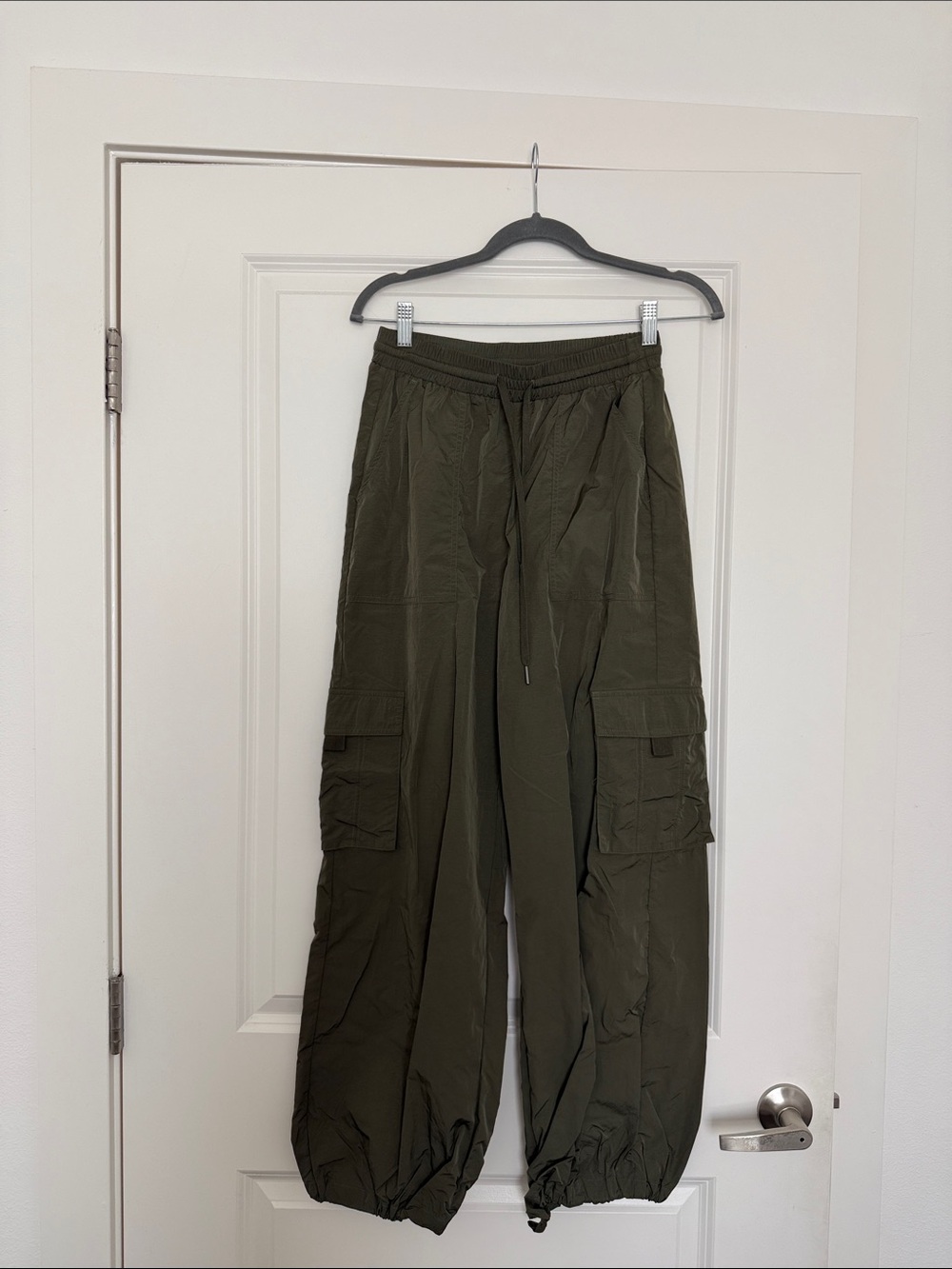 Women's Olive Green Cargo Jogger Pants with Elastic Hem